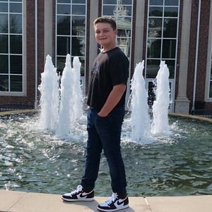 Meet your Posher, Calvin